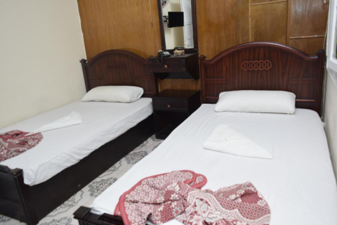 Egyptians Hostel อเล็กซานเดรีย ภายนอก รูปภาพ