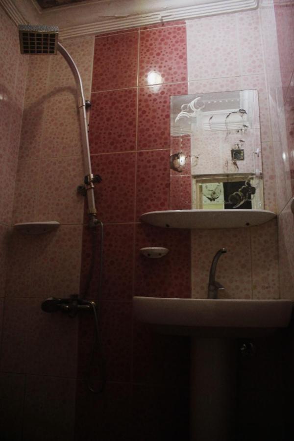Egyptians Hostel อเล็กซานเดรีย ภายนอก รูปภาพ